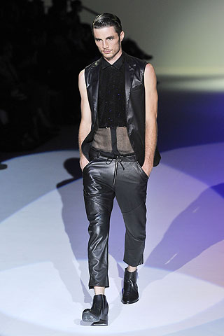 Emporio Armani / - 2011